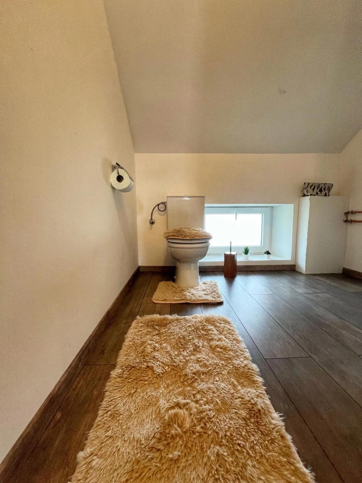 Loft Spacieux En Pleine Foret Bining Exteriér fotografie