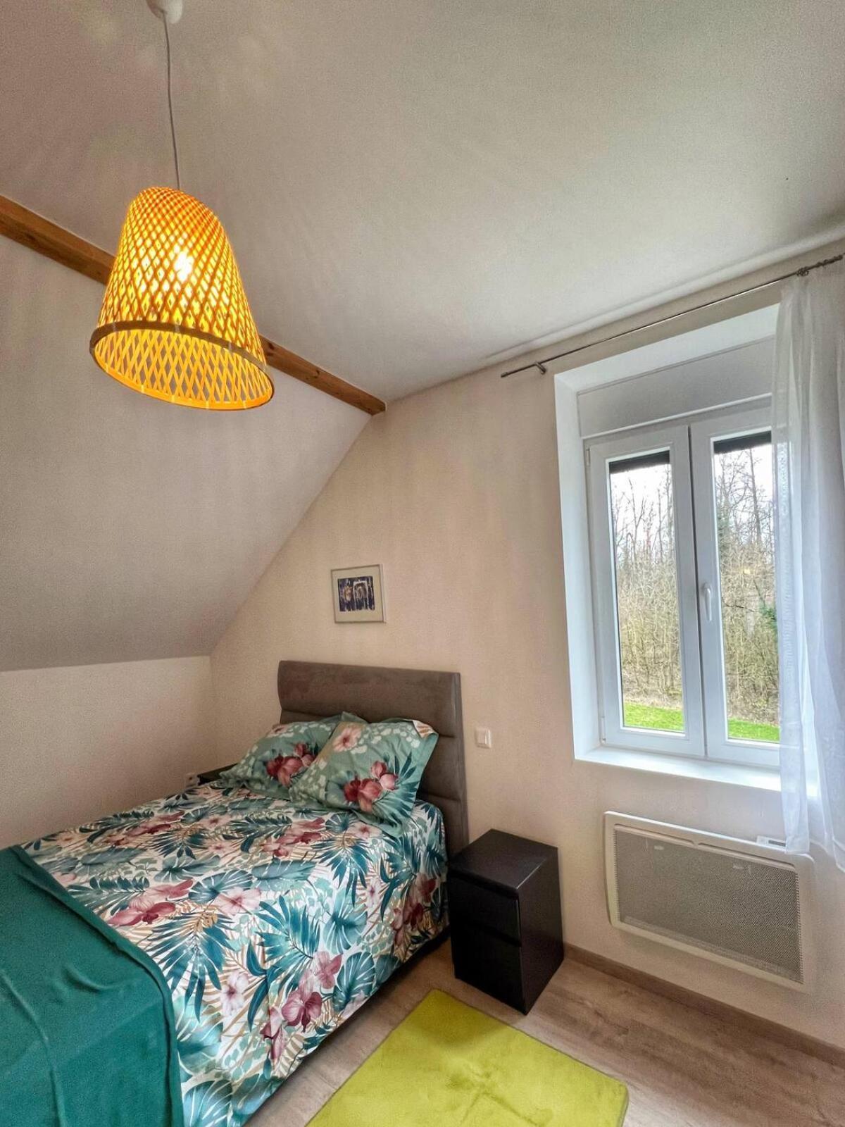 Loft Spacieux En Pleine Foret Bining Exteriér fotografie
